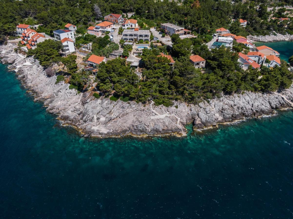 Apartments Separovic Prizba Eksteriør billede